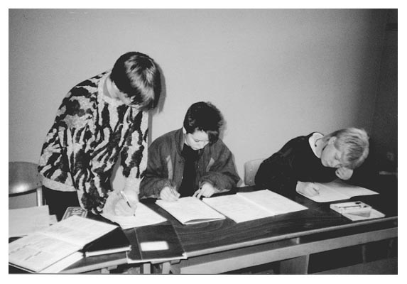 1986. Gunter, Larissa & Ute Albertsen in der zweiten kleinen Pause.