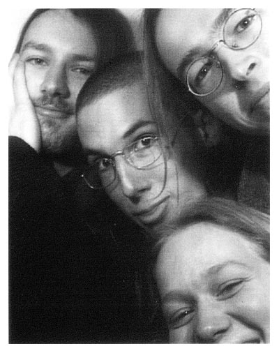 1997. In einem Hamburger Fotoautomaten. Bernd, Balthazar, Thomas, Yvonne, Roland.