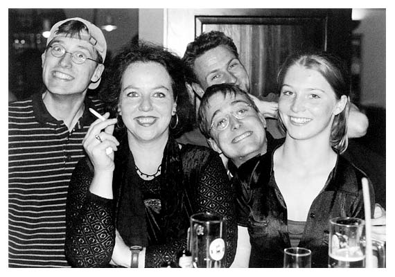 Konzert in Flensburg. Benni, Katja, Frank, Florian, Vivien. 